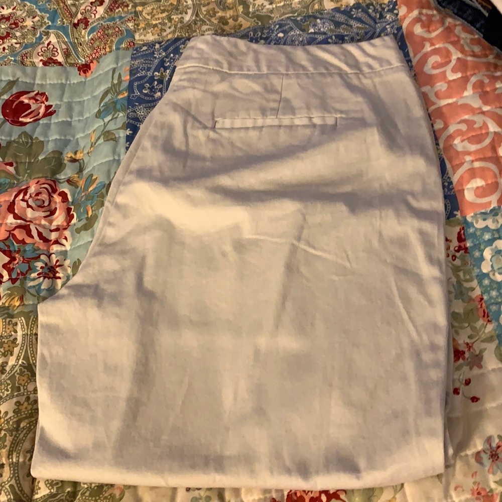Capri pants